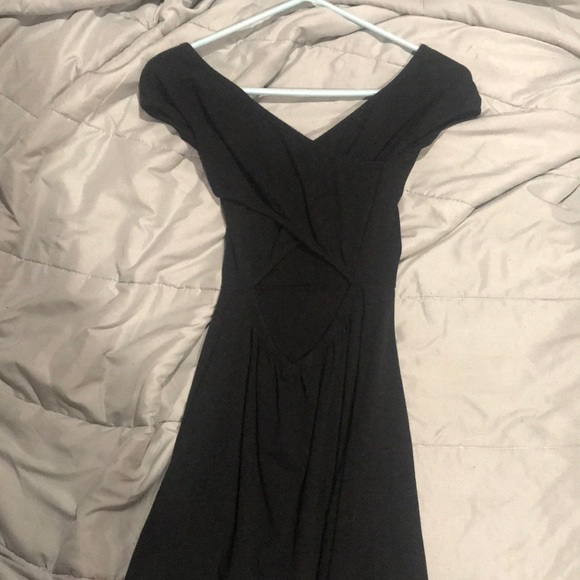 Dress - Picture 2 of 3